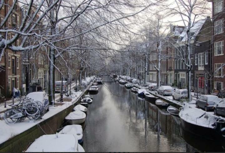 Hotel en barco Canal Boat City Center *